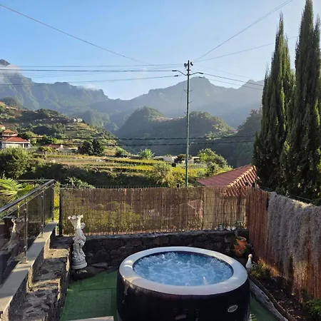 فيلة Bela Vista By Escape To Madeira Cedros