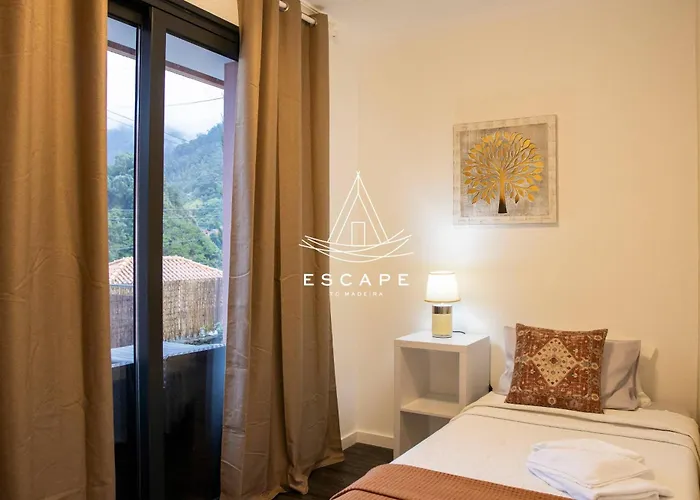 Вилла Bela Vista By Escape To Madeira Cedros